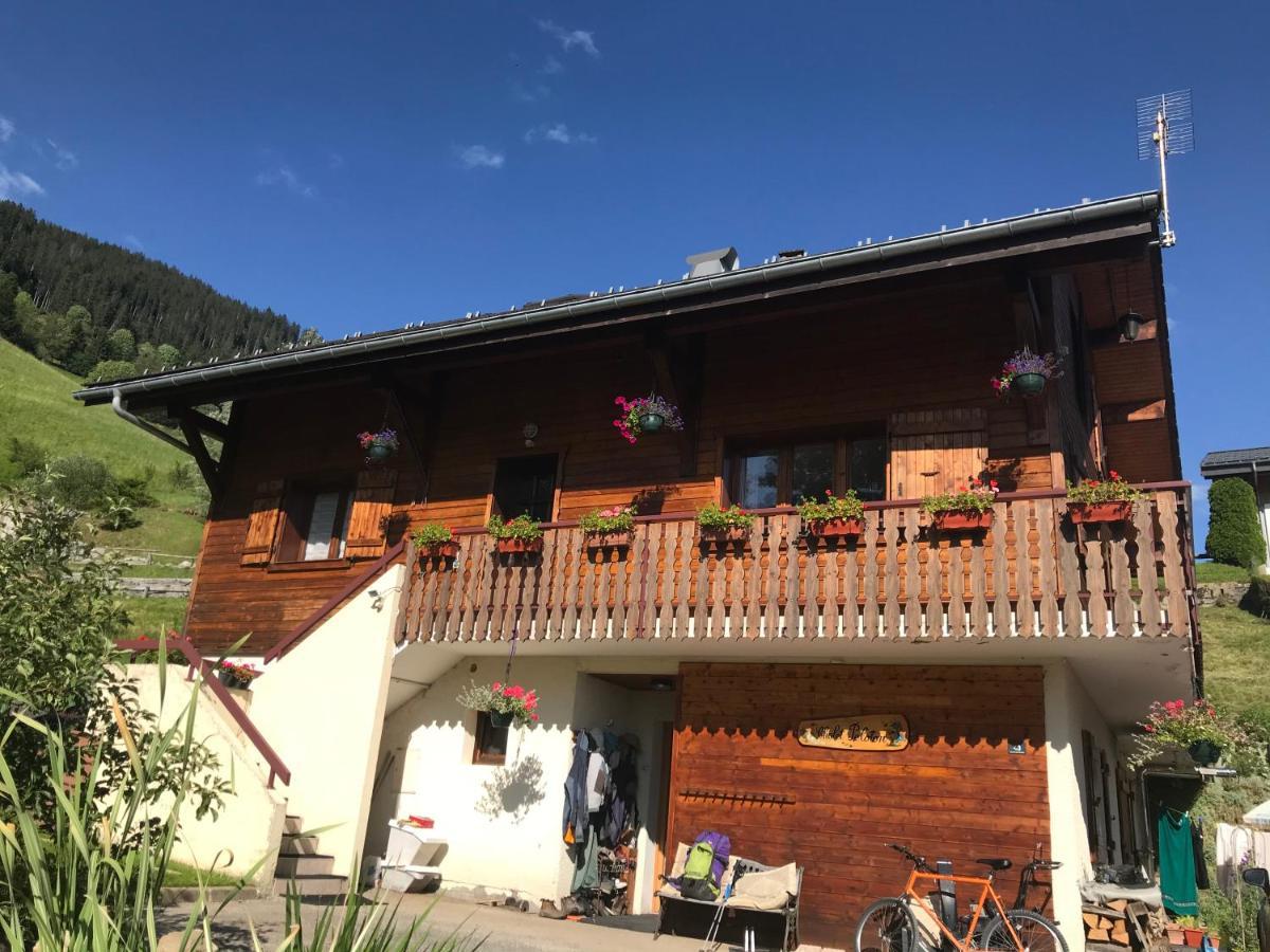 Chalet Peloton Bed & Breakfast La Chapelle-d'Abondance Exterior photo